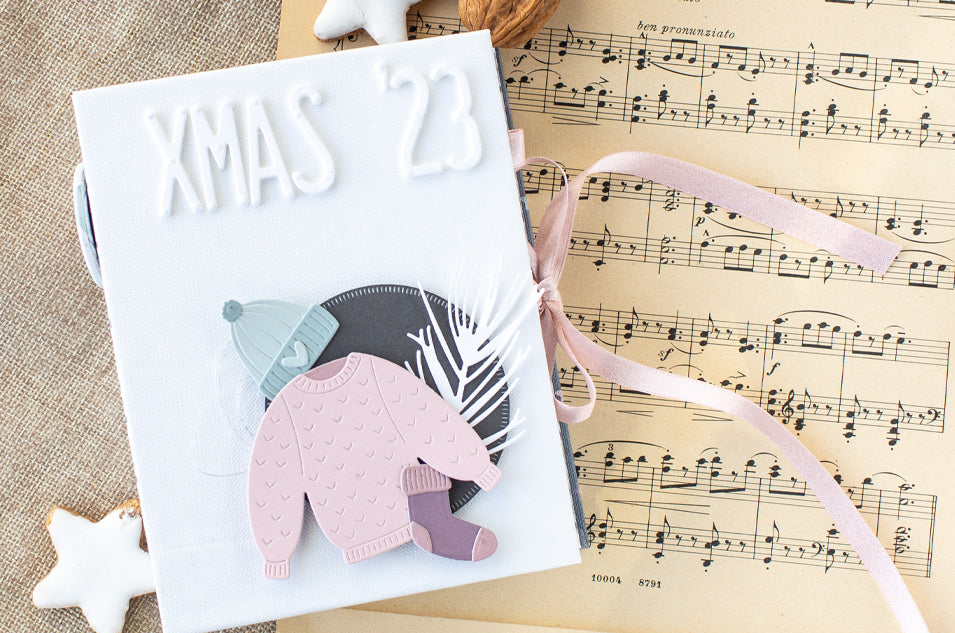 DECEMBER MEMORY ALBUM