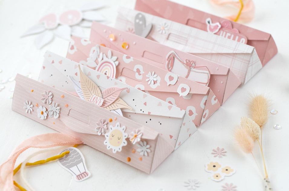 SPECIAL TRIANGLE BAG